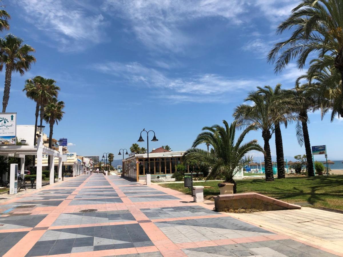 Carihuela Beach Apartment, 2Nd Line Torremolinos Exteriér fotografie